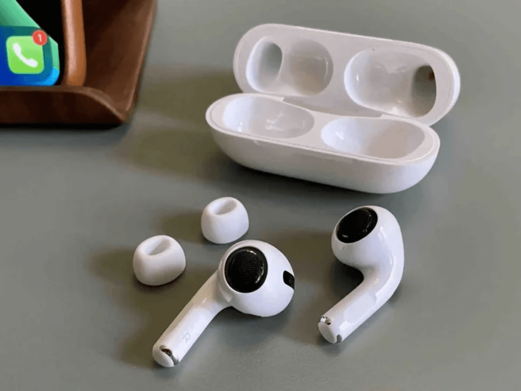 dieu-khien-bang-cam-ung-va-siri-nhu-mot-pro