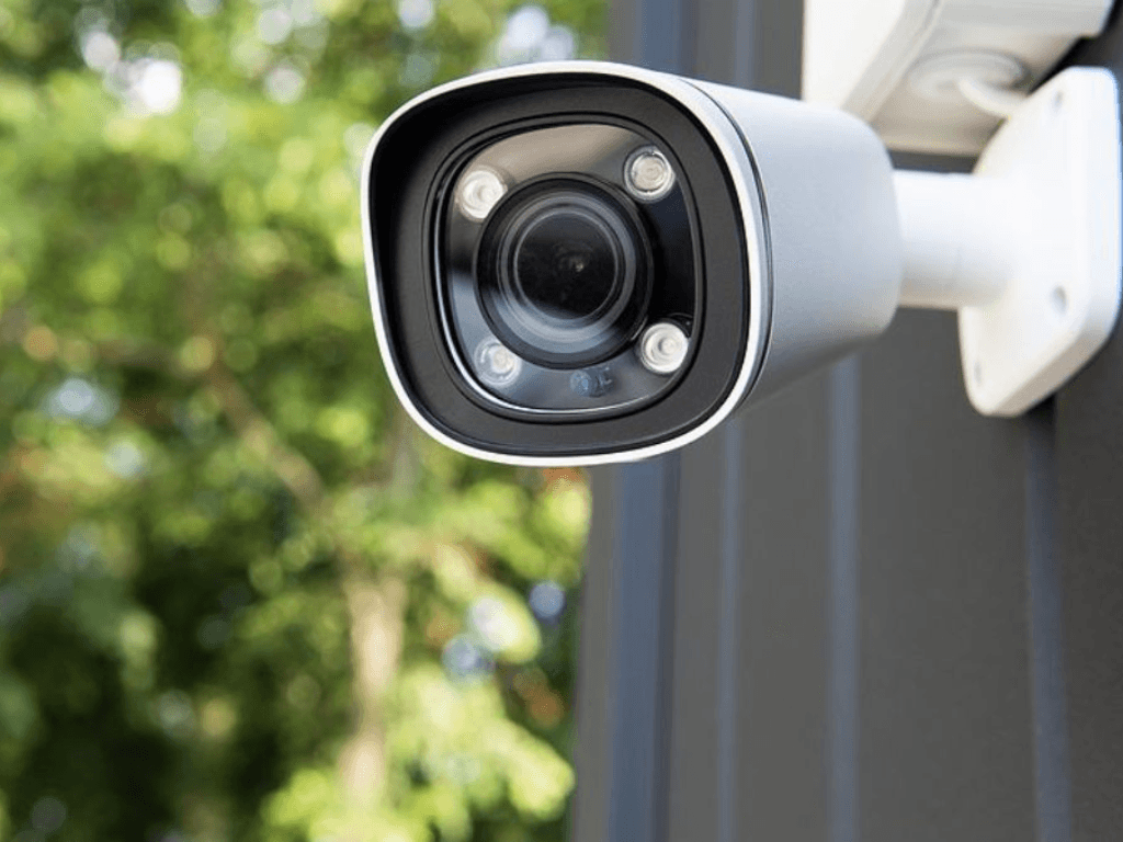 vi-sao-lap-camera-ngoai-troi-can-dung-ky-thuat-khong-chi-chon-loai-xin