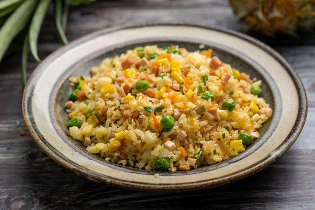 com-chien-chay-vet-tu-lanh-la-gi-ma-ai-cung-nen-thu-it-nhat-mot-lan