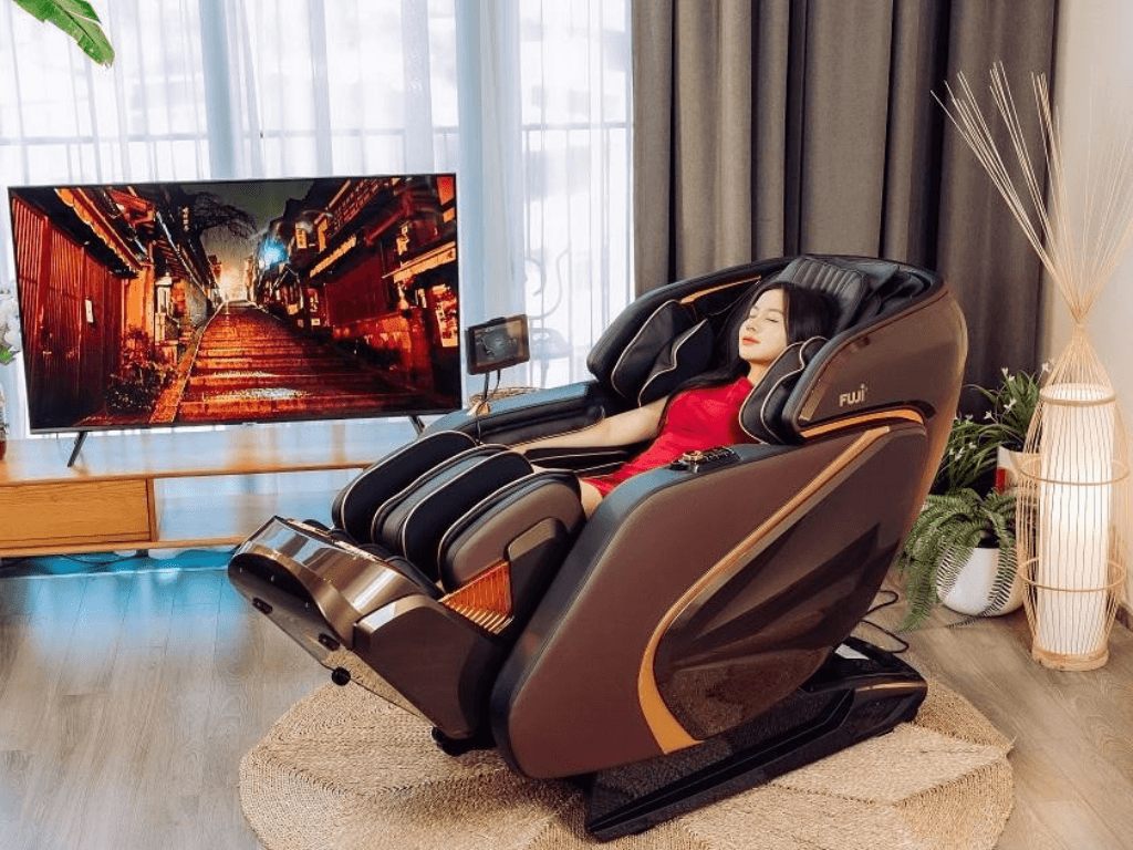 co-nen-mua-ghe-massage-fuji-luxury-pt607-khong