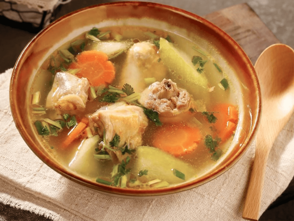 cac-buoc-so-che-nguyen-lieu-de-mon-canh-khong-tanh-khong-hoi