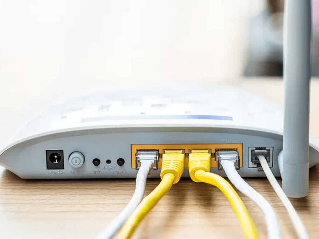 khi-nao-nen-thay-router-meo-chon-router-chuan-khong-can-chinh