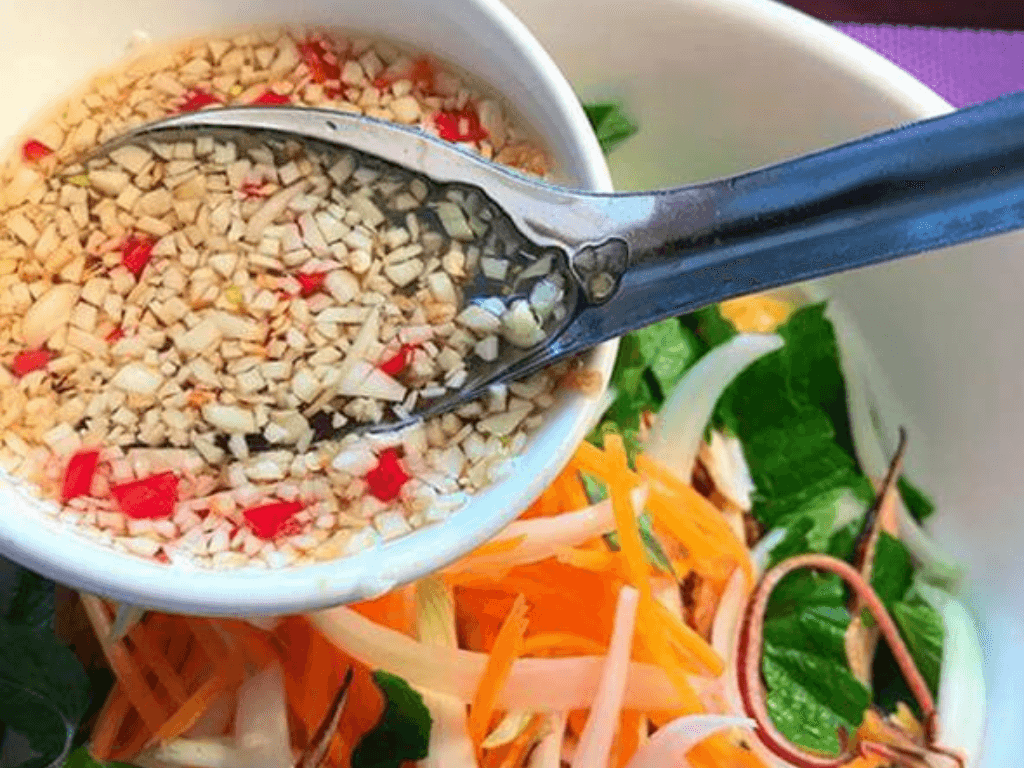 ty-le-pha-nuoc-mam-tron-goi-bat-vi-chuan-nhat