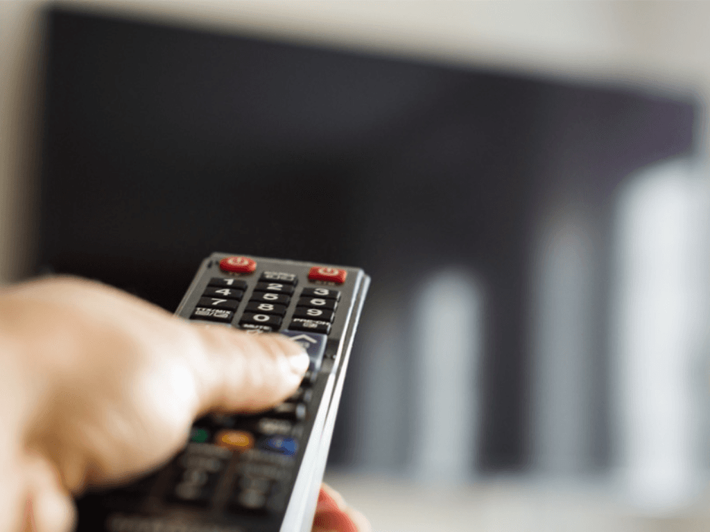 nhan-dien-cac-dau-hieu-tivi-bi-mat-nguon-thuc-su