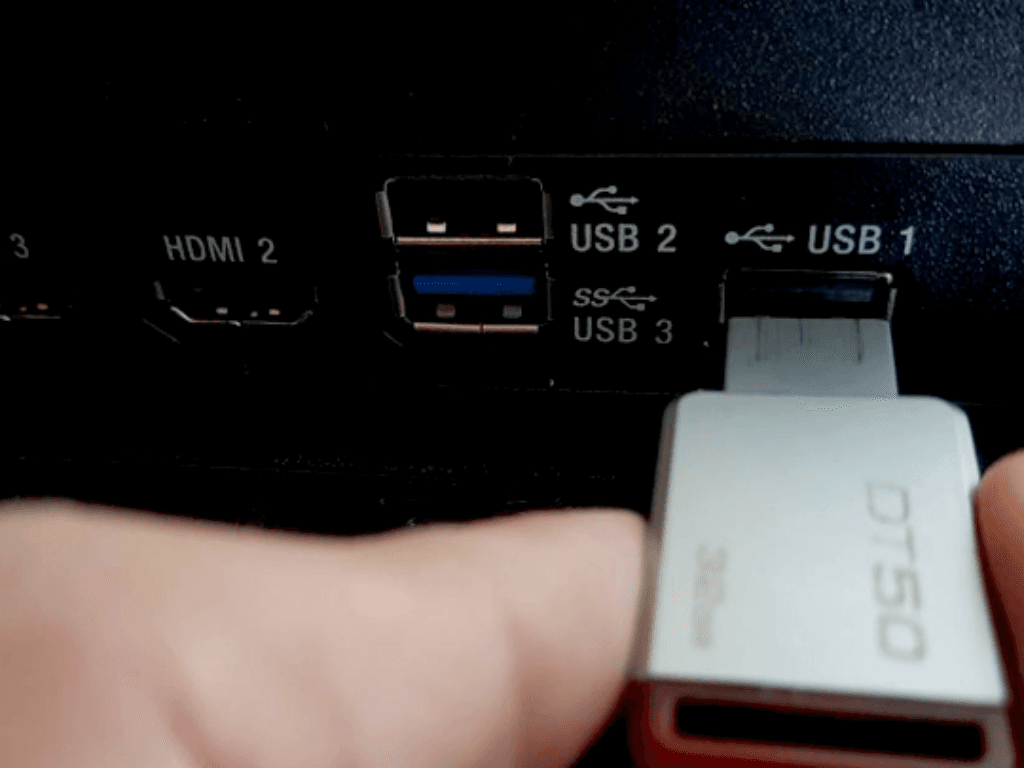 goi-y-cach-dung-usb-hieu-qua-hon-tren-tivi-lg