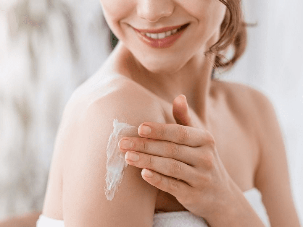 lich-cham-da-hack-tone-nhe-nhang-trong-1-mua-he