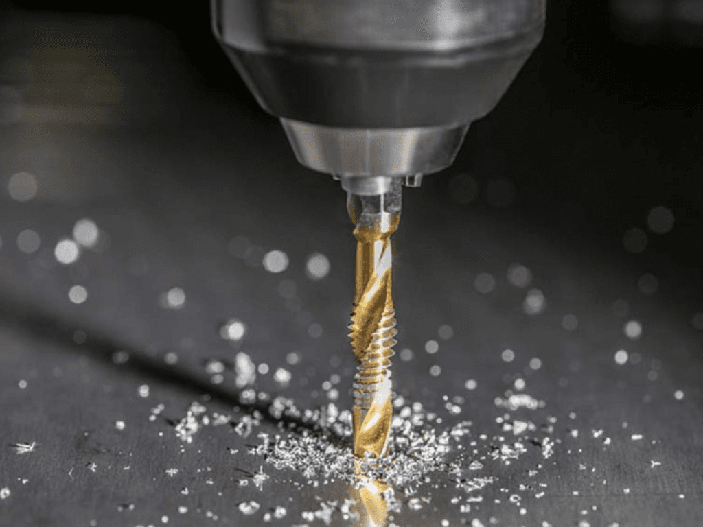 vi-sao-mui-khoan-co-the-xuyen-thep-duc-tuong-nhu-khong