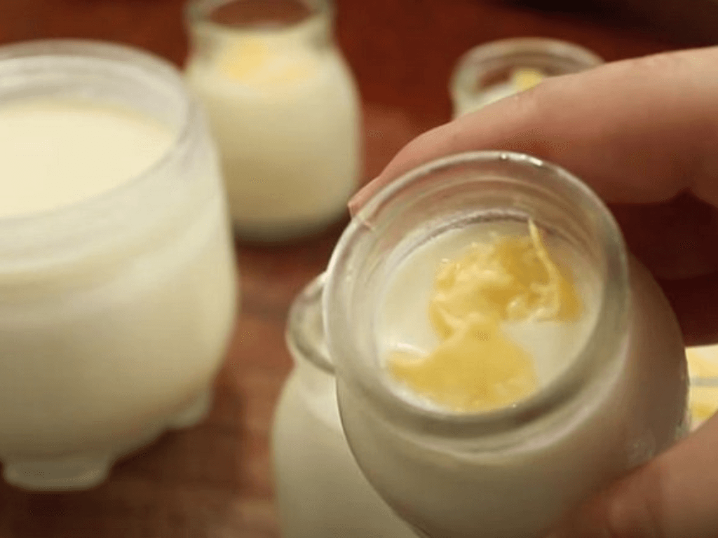 cach-thuong-thuc-va-bien-tau-khong-chi-la-mon-trang-mieng