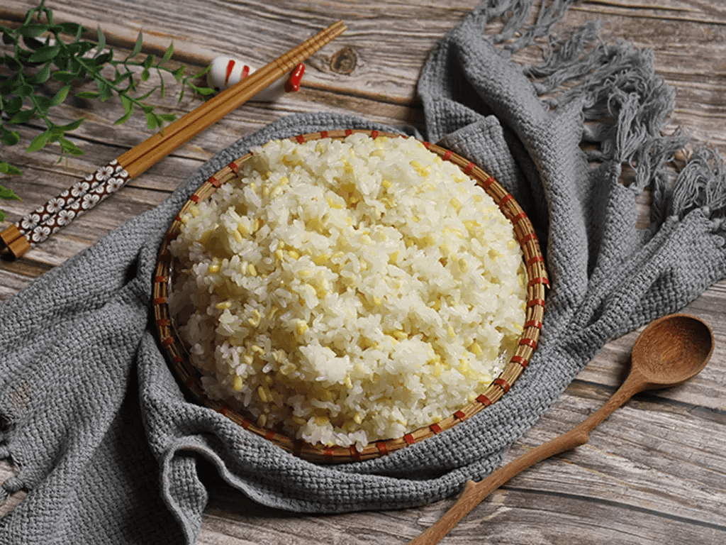 cac-buoc-nau-com-chuan-chinh-bang-noi-g1015m