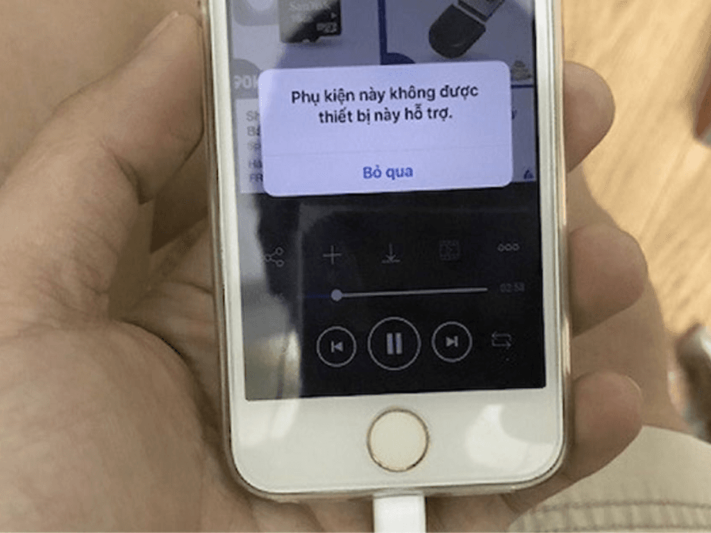 tat-tinh-nang-gioi-han-phu-kien-usb-khi-iphone-dang-bao-ve-qua-muc