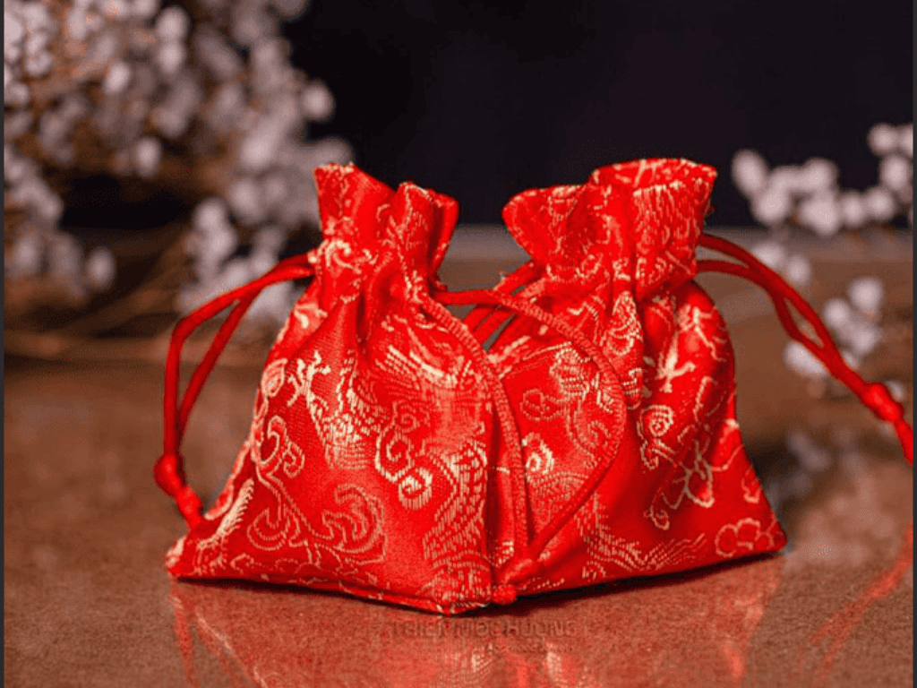 cach-hoa-giai-nhe-nhang-an-tam-song-tron-nam-thai-tue