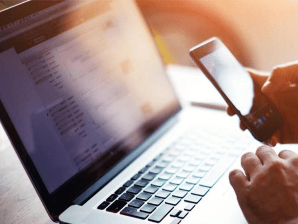 vi-sao-nhieu-nguoi-ban-khoan-ve-viec-chuyen-khoan-cuoi-tuan