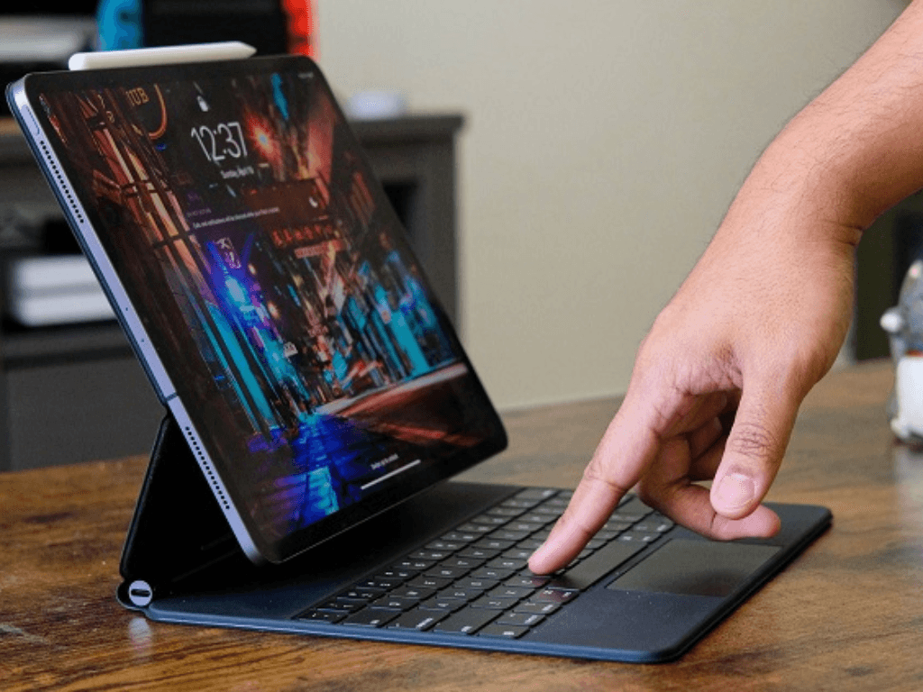 tan-dung-magic-keyboard-de-lam-viec-va-hoc-tap-hieu-qua-hon