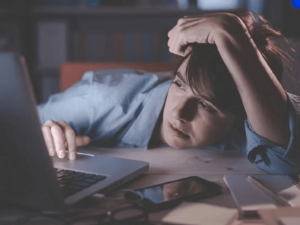 thuc-khuya-co-chet-som-khong-cu-dem-phai-doc