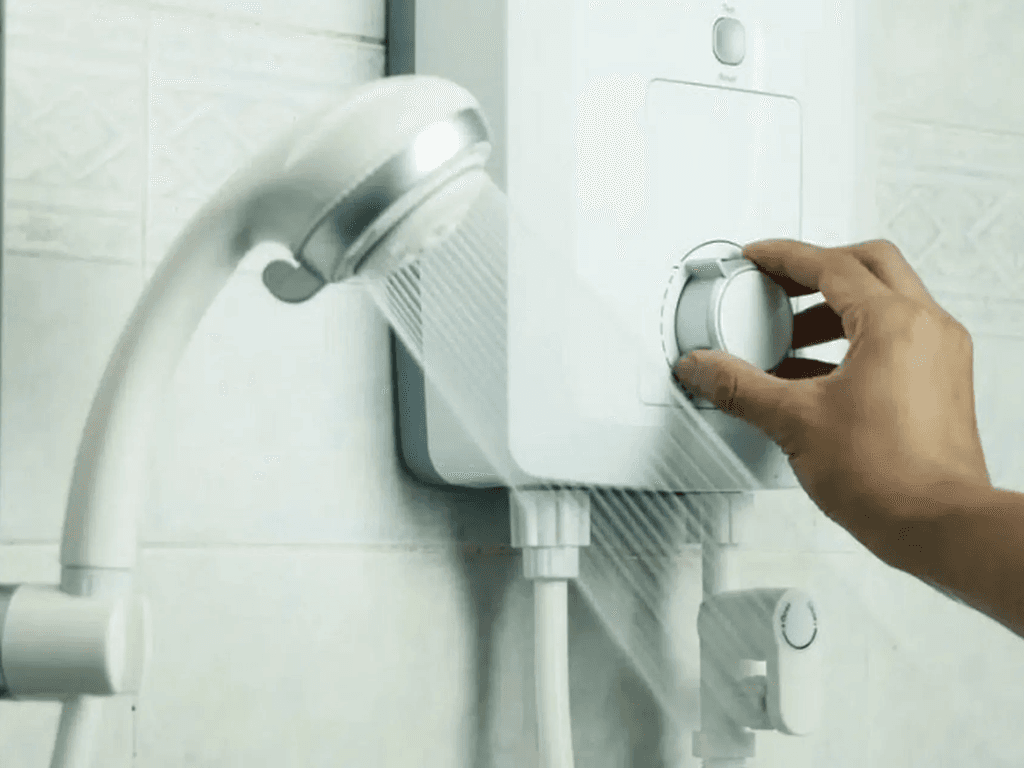 thoi-gian-bat-may-nuoc-nong-ly-tuong-theo-tung-loai-may