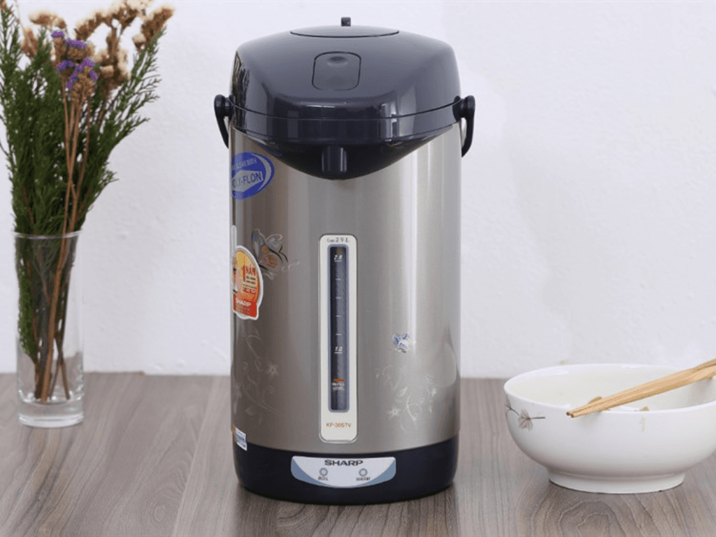 meo-su-dung-binh-thuy-dien-dung-cach-de-tranh-nuong-tien-dien