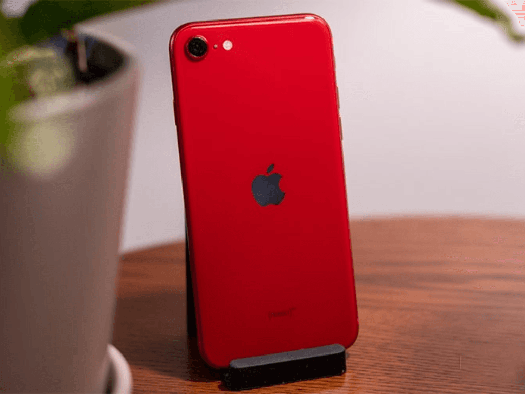 iphone-se-cu-la-gi-vi-sao-duoc-nhieu-nguoi-chon-lam-may-phu