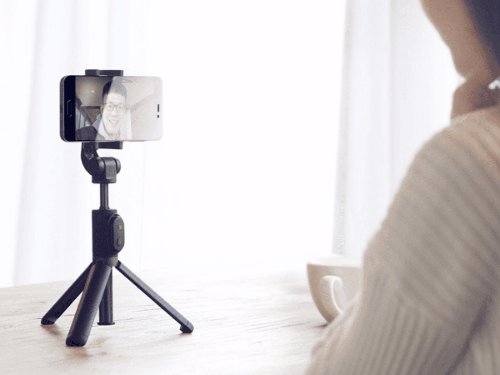 tripod-chuyen-nghiep-vung-chac-linh-hoat-nhung-cong-kenh