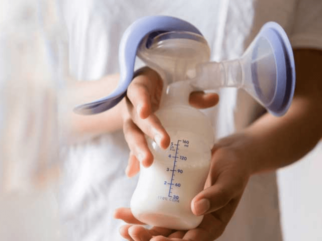 chia-se-kinh-nghiem-thuc-te-tu-cac-me-da-ap-dung-hut-sua-l4-thanh-cong