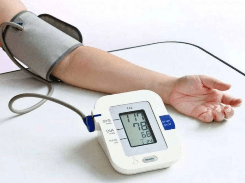 hieu-dung-ve-may-do-huyet-ap