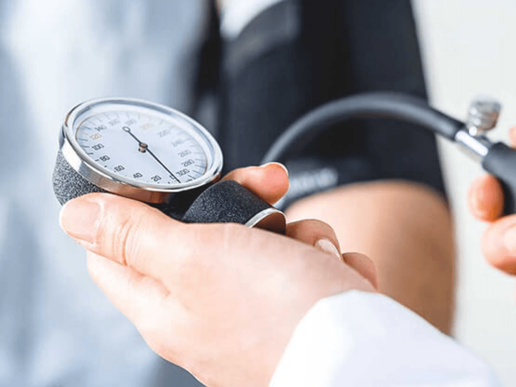 luu-y-khi-chon-mua-va-su-dung-may-do-huyet-ap