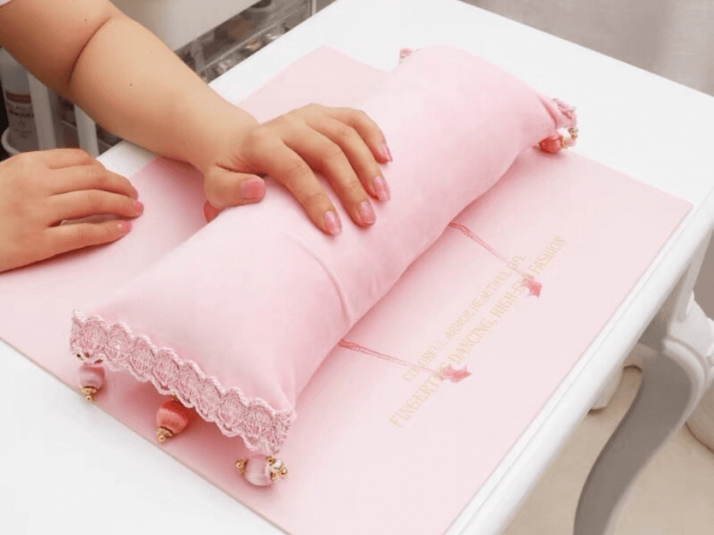 goi-ke-tay-la-gi-vi-sao-ngay-cang-pho-bien-tren-ban-lam-viec