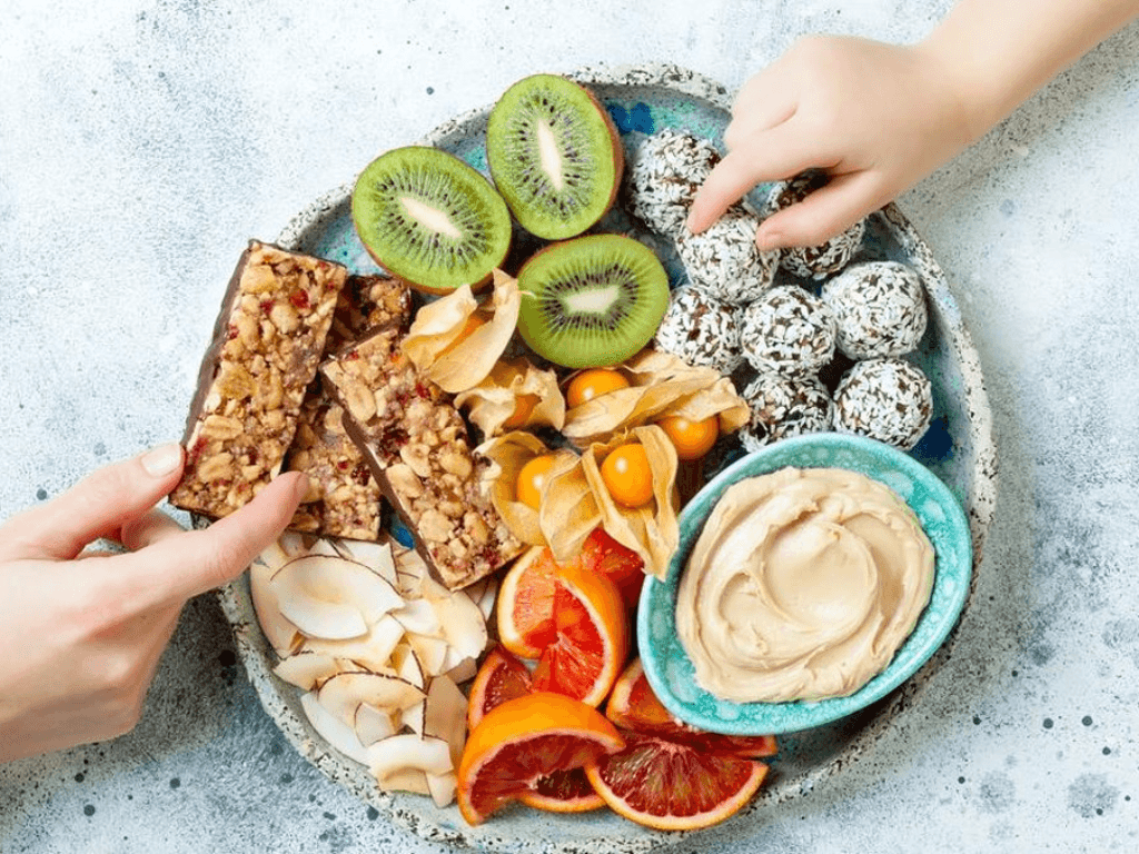 vi-sao-nhieu-nguoi-am-anh-chuyen-an-vat-ban-dem