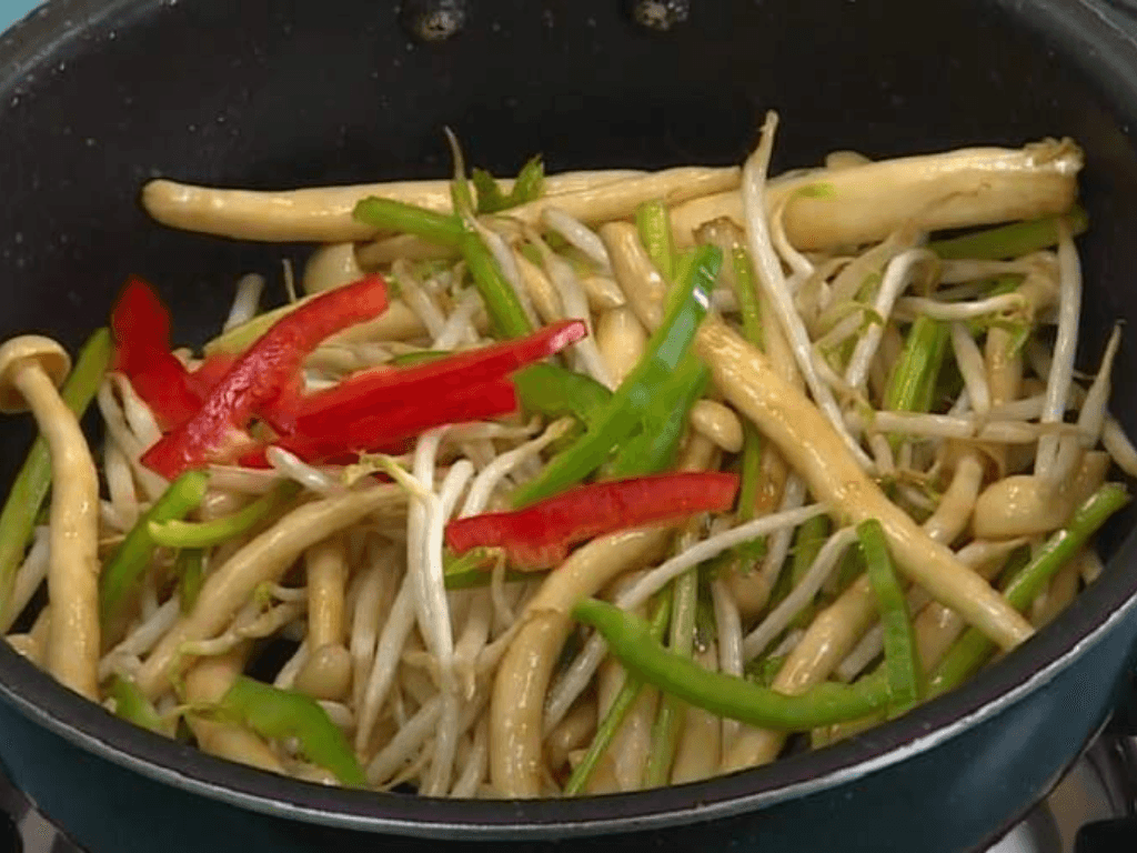 nam-bach-tuyet-nau-mon-gi-ngon-goi-y-mon-nuoc-thanh-mat