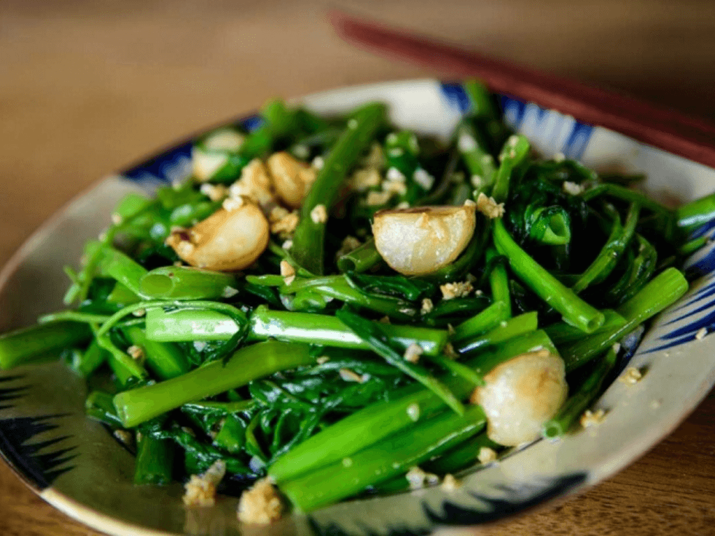 3-tac-dung-dang-tien-cua-rau-muong-cho-suc-khoe