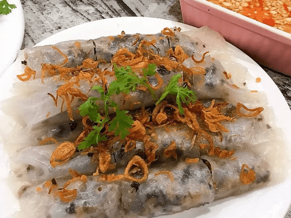 vi-sao-nen-thu-lam-banh-cuon-bang-banh-trang