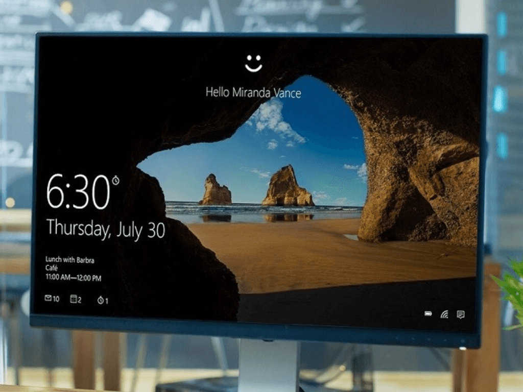 vi-sao-can-khoa-man-hinh-laptop-khi-roi-ban-lam-viec