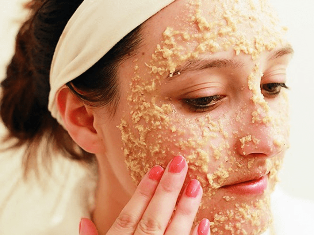 ly-do-nen-chon-mat-na-yen-mach-thay-vi-hoa-my-pham