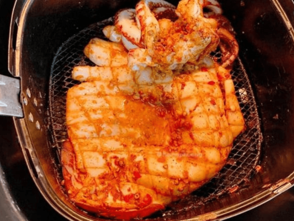 nuong-muc-bang-bep-dien-tien-loi-tai-nha