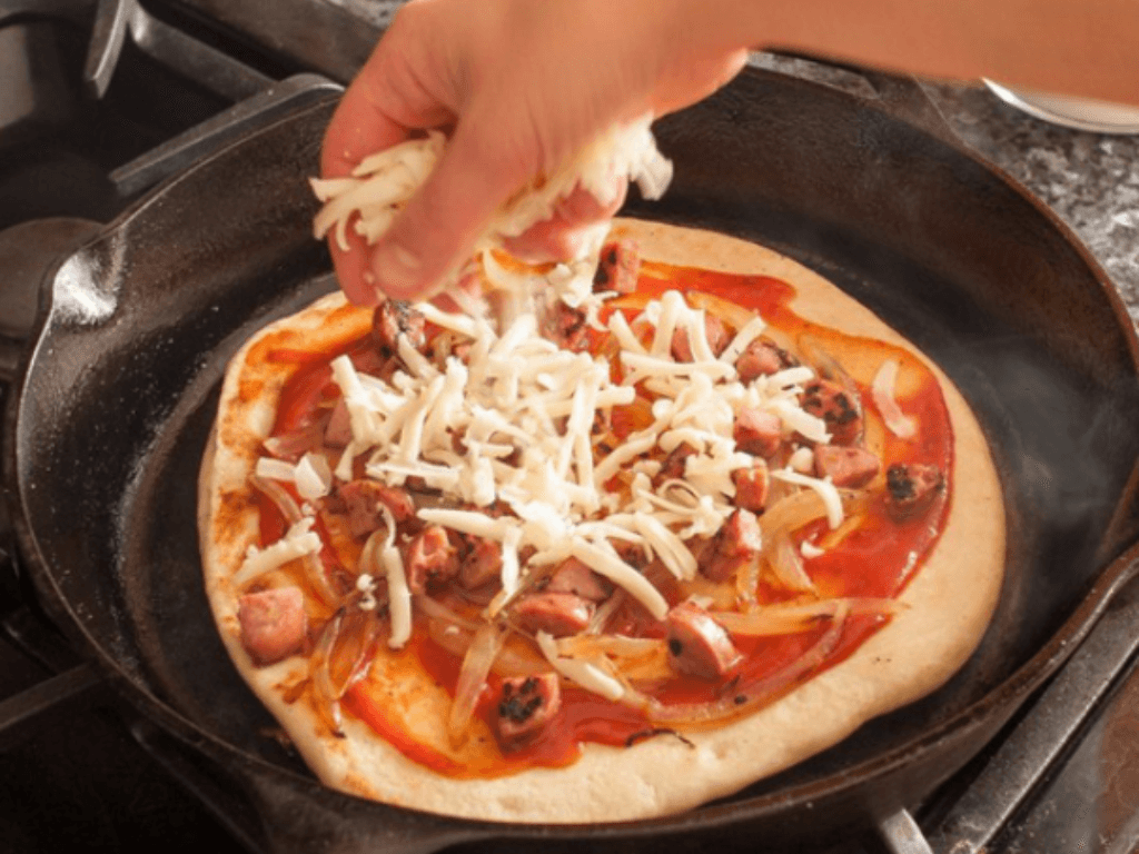 so-che-nguyen-lieu-lam-pizza-bo