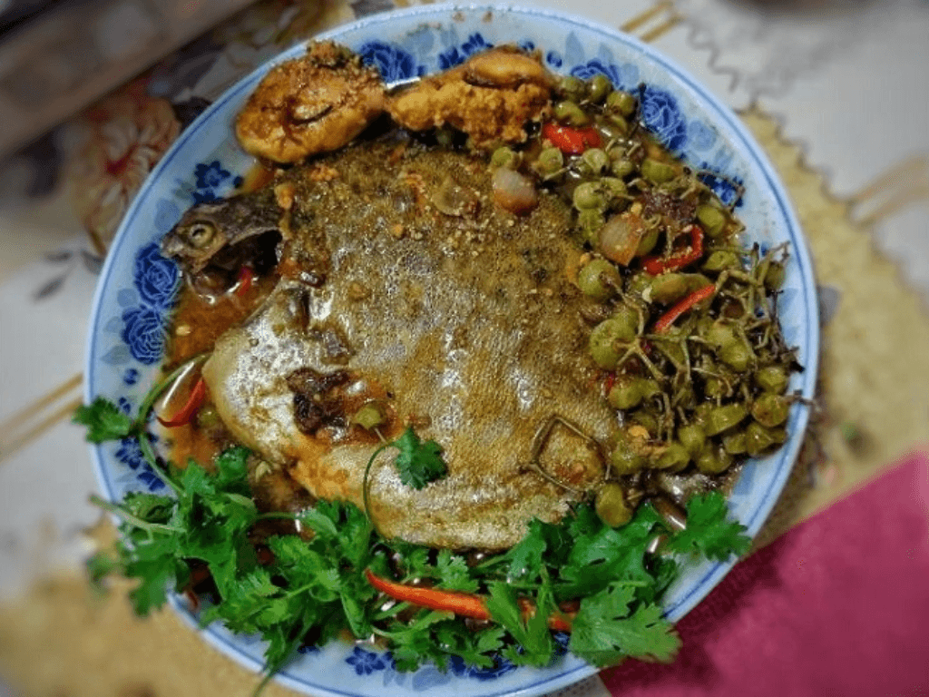 meo-de-mon-ca-nau-kho-trai-giac-ngon-gay-thuong-nho