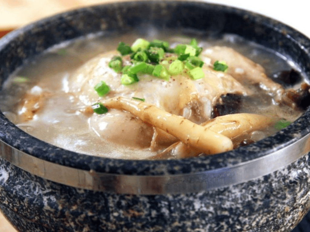 thuc-pham-va-do-uong-loi-sua-de-tim-tai-nha