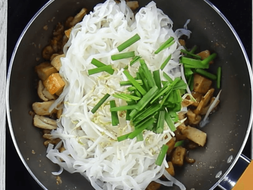cac-buoc-lam-pad-thai-chuan-vi-thai-lan