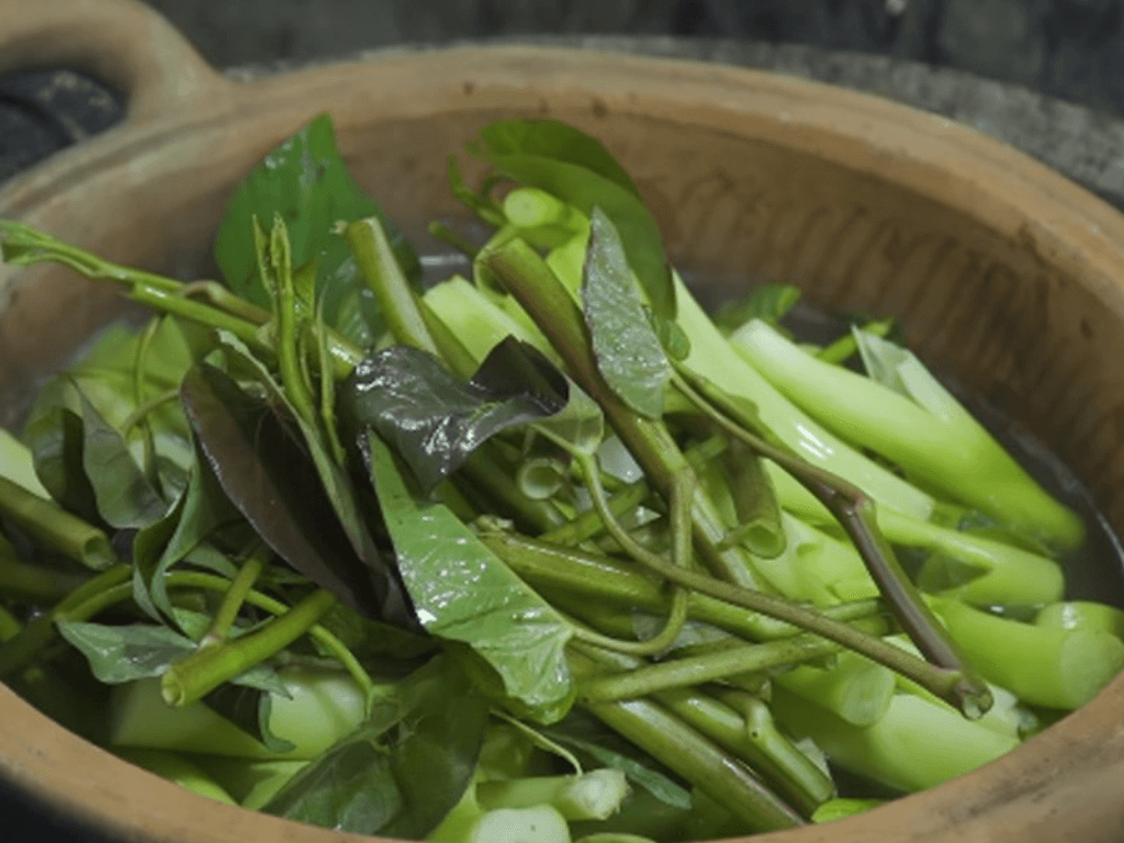 cac-buoc-nau-canh-chua-ca-tre-rau-nhut-chuan-vi-mien-tay