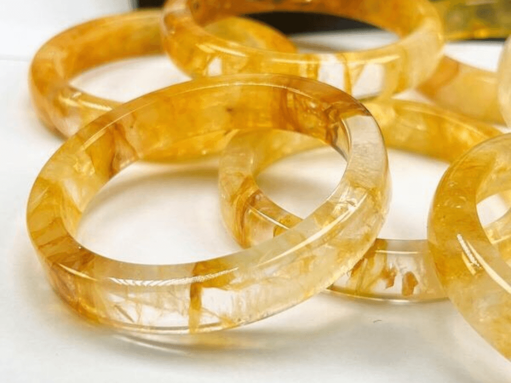 cach-su-dung-thach-anh-uu-linh-de-phat-huy-van-may