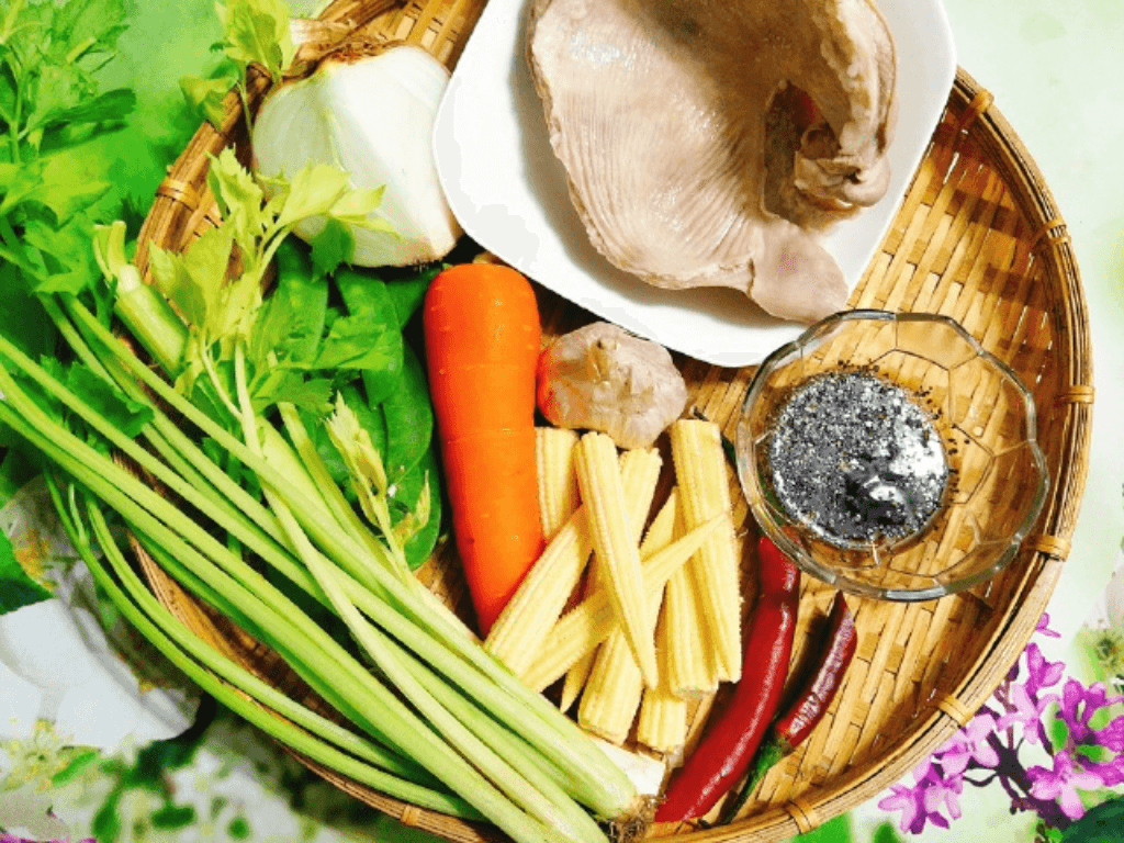 nguyen-lieu-can-chuan-bi-cho-mon-da-day-xao-thap-cam