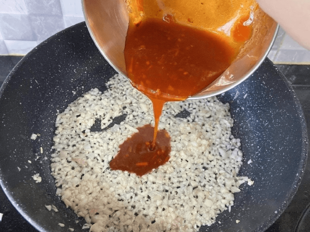pha-che-nuoc-mam-toi-ot-va-gia-vi-di-kem