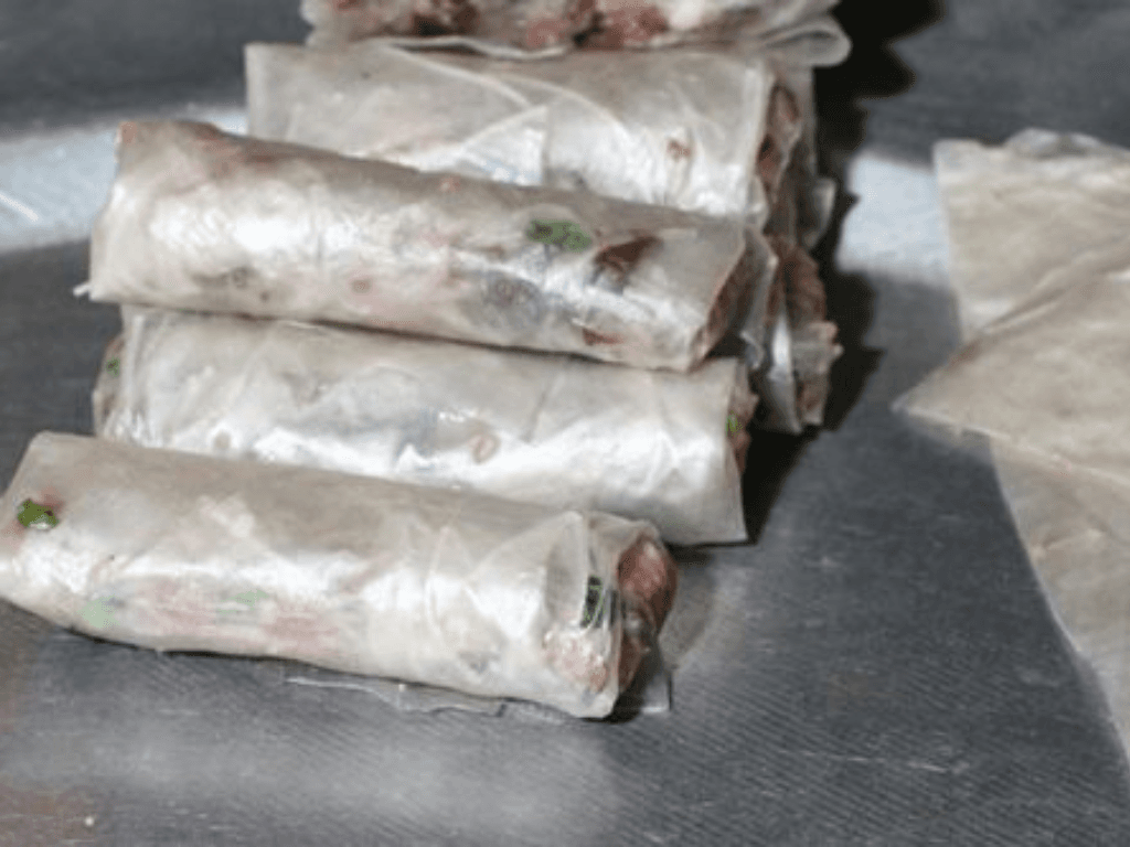 cach-cuon-nem-tom-thit-gion-ngon