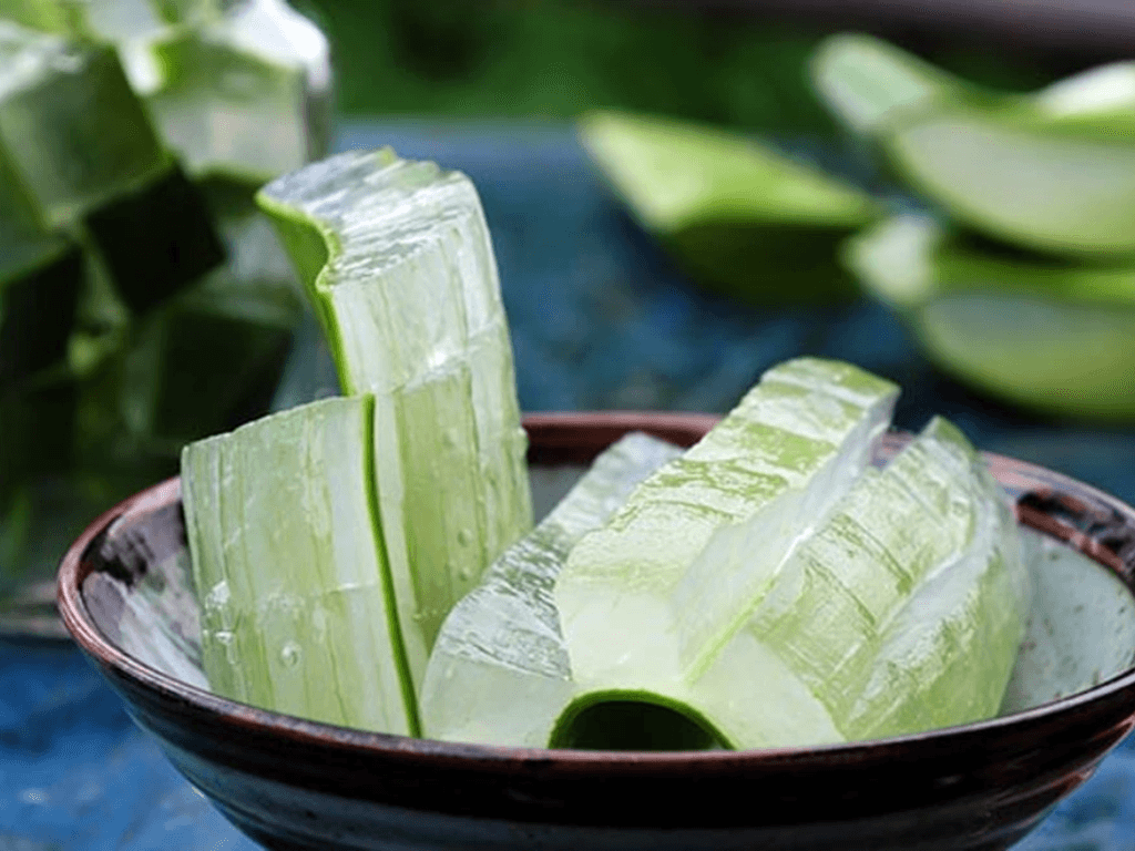 meo-nho-de-nha-dam-gion-mat-trong-dep-mat