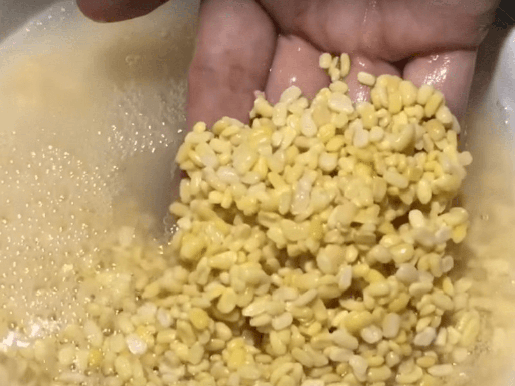 so-che-nguyen-lieu-truoc-khi-goi-banh