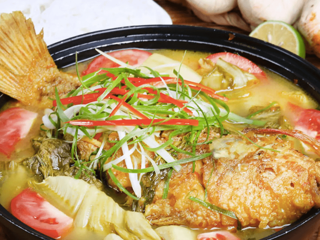 gioi-thieu-ve-mon-ca-dieu-hong-nau-dua-chua