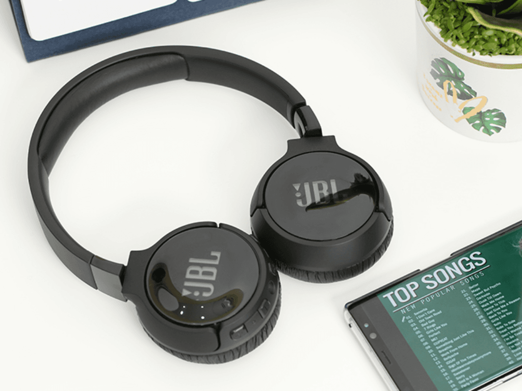 cac-tinh-nang-noi-bat-cua-tai-nghe-jbl