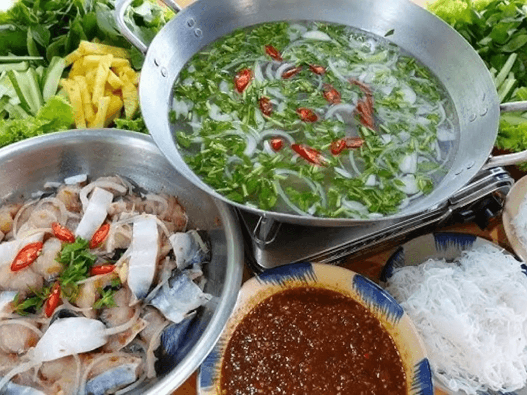 cach-nau-lau-ca-tra-nuoc-dung-trong-vat