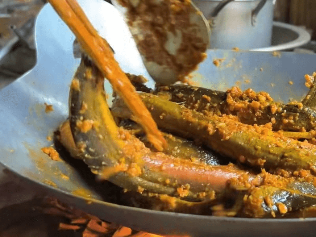 cach-uop-luon-va-nau-um