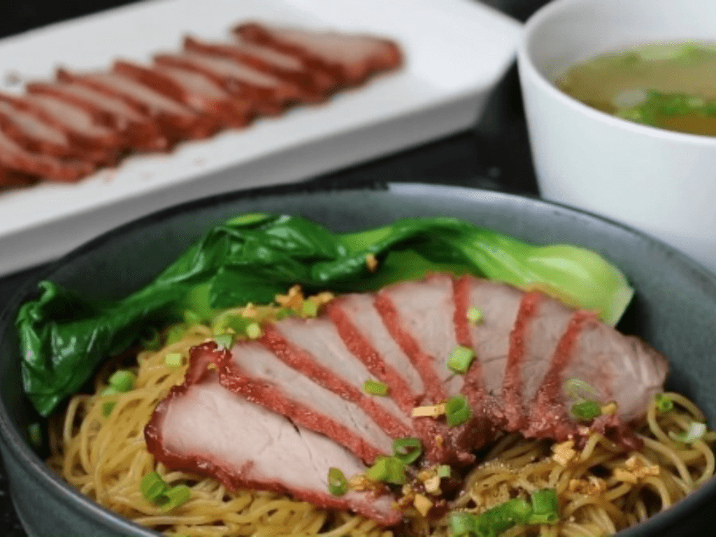 gioi-thieu-ve-mon-mi-xao-xa-xiu