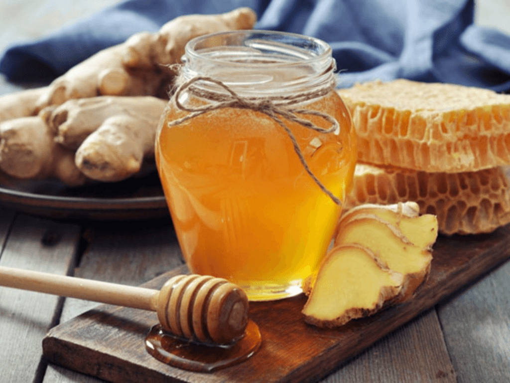 cach-ngam-gung-voi-mat-ong-dung-chuan